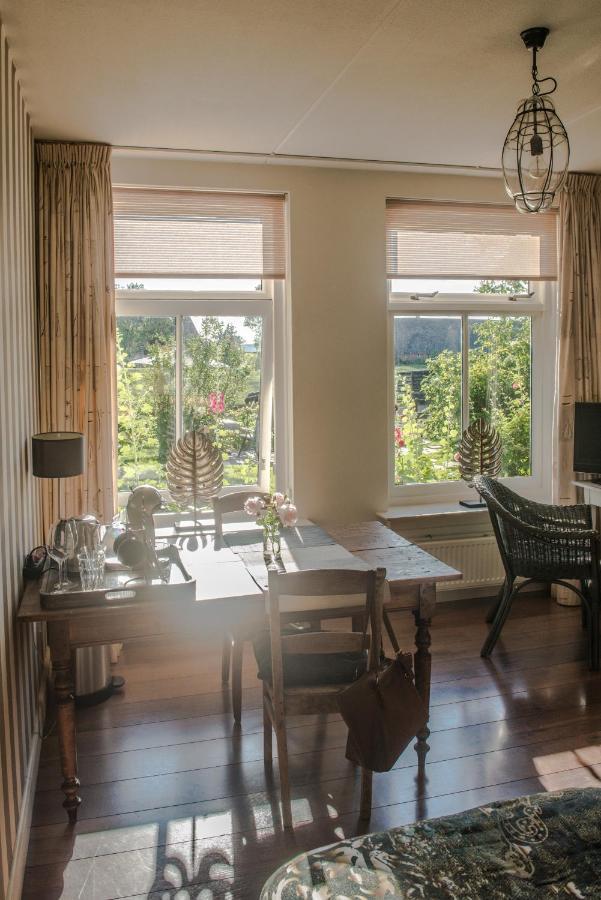 Broeks' Bed En Brood Bed & Breakfast Meerkerk Ngoại thất bức ảnh